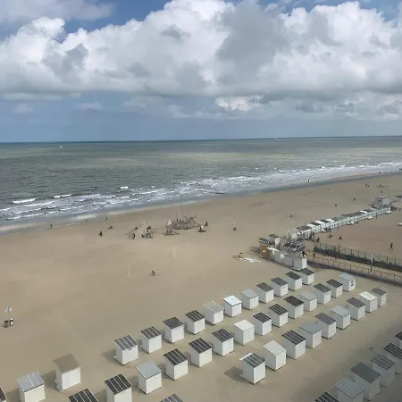 Ultra-luxury Penthouse With A Generous Terrace And Breathtaking Sea View T71 *